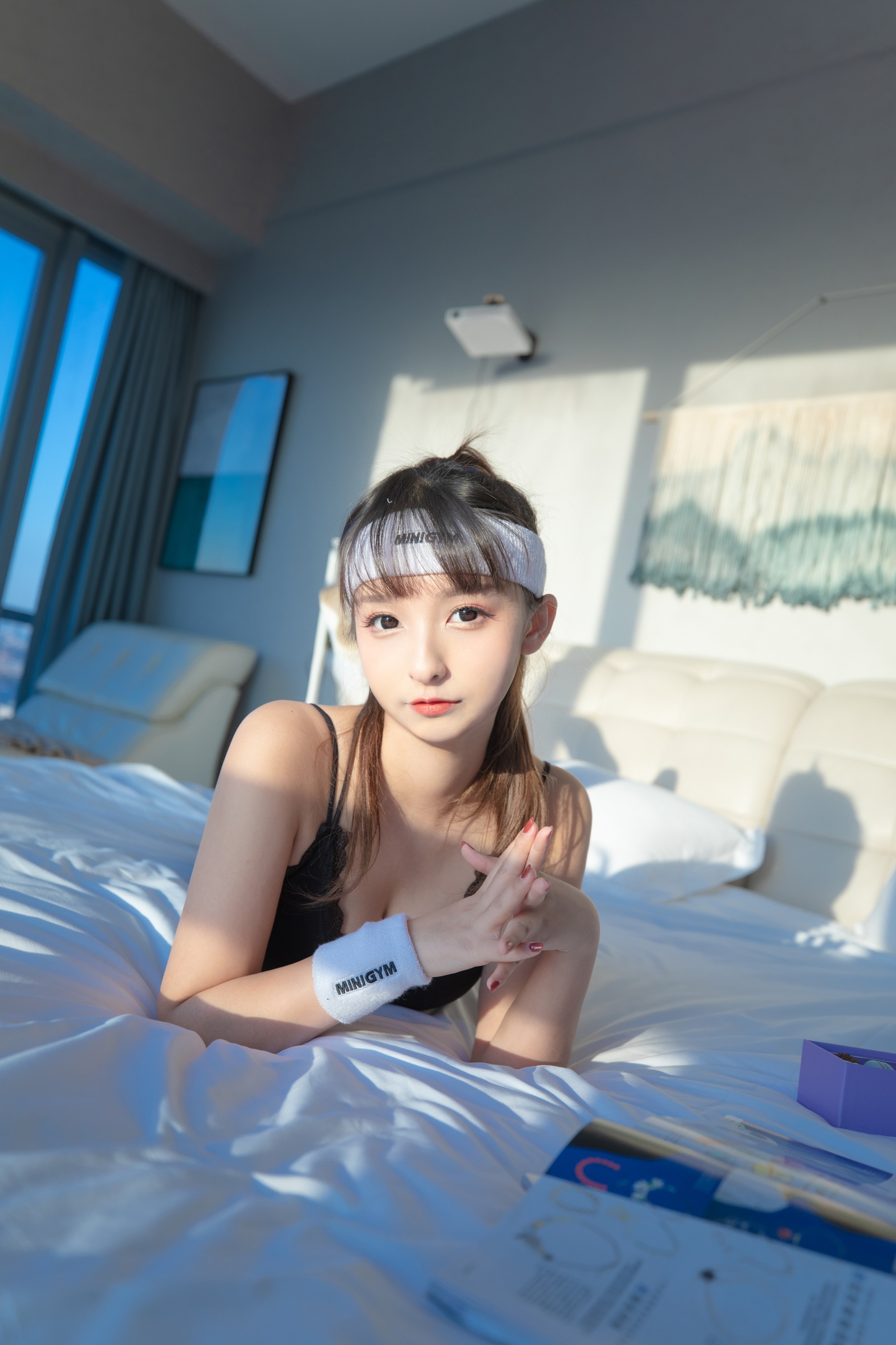 神楽坂真冬 - NO.083 绝对企画-健身少女《温度の香り》[150P2V]-XikXak